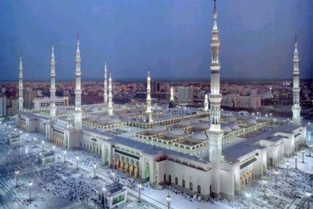 Masjidil Haram Nabawi di Madinah Arab Saudi